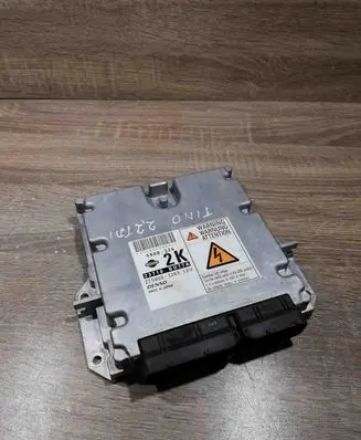 Nissan Almera Tino Engine control unit/module ECU 2758003263 23710BU77A
