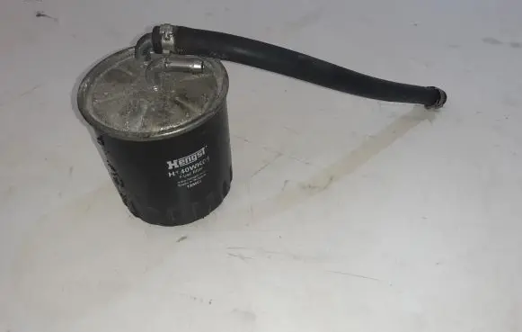 Mercedes-Benz B W245 Fuel filter H140WK01
