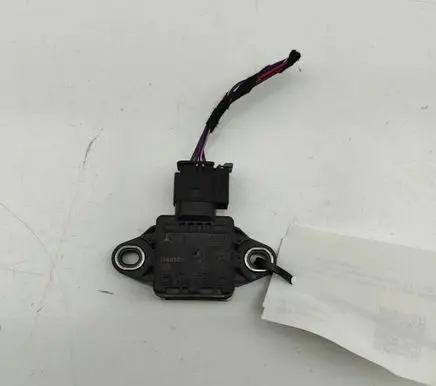 Mercedes-Benz E A207 Acceleration sensor 0265005876 A0009059101