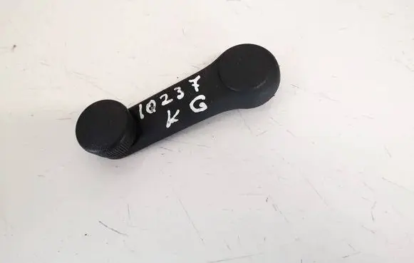 KIA Ceed Front door window winding handle 8263022001 82630-22001