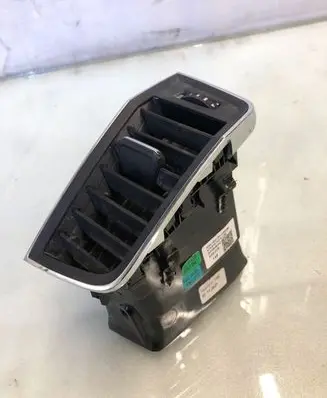 Skoda Karoq Dashboard side air vent grill/cover trim 57a819702