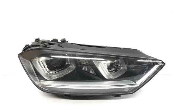 Volkswagen Golf Sportsvan Headlight/headlamp 517941752B 90056239 1711VF229WXP51