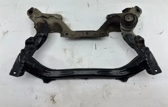 Mercedes-Benz E W211 Front subframe A211601003