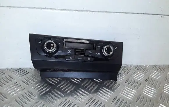 Audi A5 8T 8F Climate control unit 8k2820043bb
