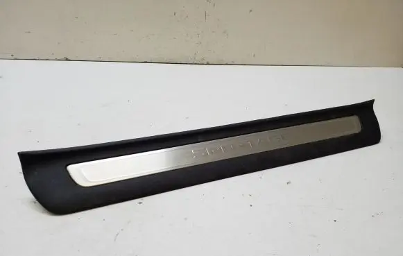 KIA Sportage Front sill trim cover 85884F1500 85883F1500WK