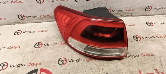 Rear/tail lights