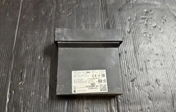 Peugeot 208 Other control units/modules E286424 9839200780