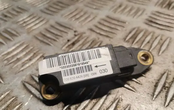 Mercedes-Benz S W220 Airbag deployment crash/impact sensor 2208204426