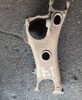 Volvo XC90 Rear upper control arm/wishbone 8686345