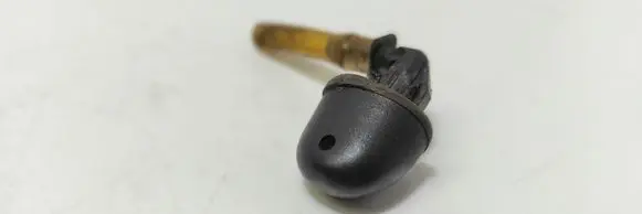 Windshield washer spray nozzle