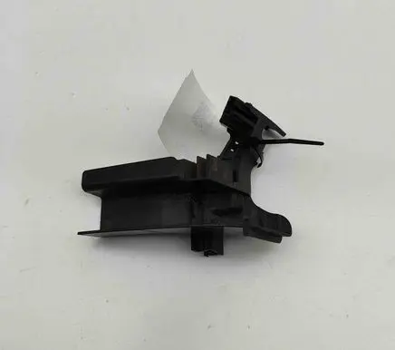 Mercedes-Benz A W176 Front door coupe exterior handle/bracket A1767230314