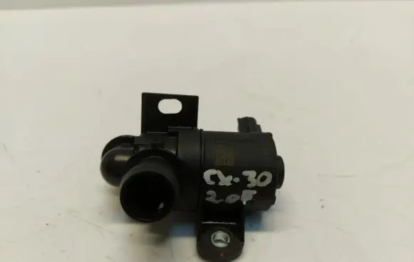 Valve vacuum