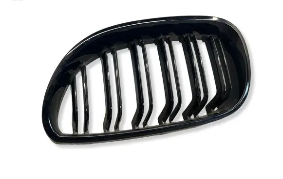 BMW 5 E60 E61 Front bumper upper radiator grill 
