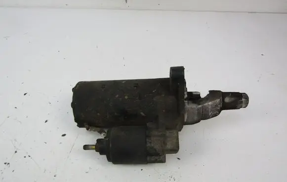 Audi A4 S4 B6 8E 8H Starter motor 