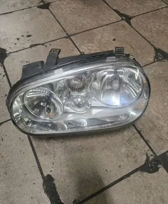Volkswagen Golf IV Headlight/headlamp 1EJ00770007