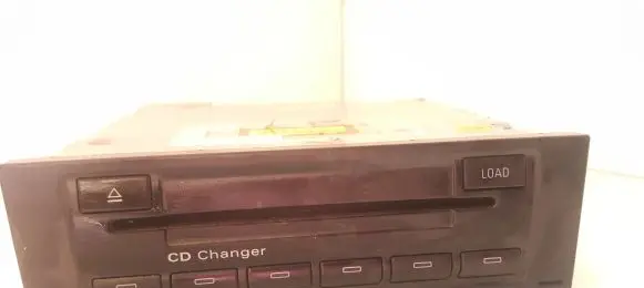CD/DVD changer