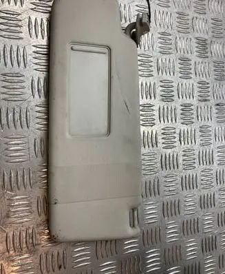 Volkswagen PASSAT B6 Sun visor