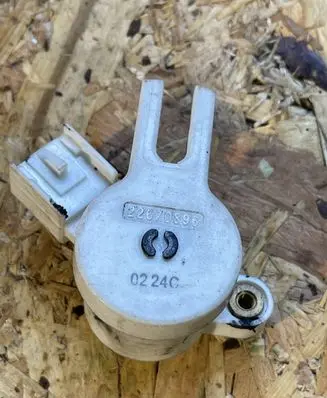 Clutch pedal sensor