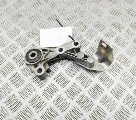 BMW X2 U10 Engine mount bracket 9799982