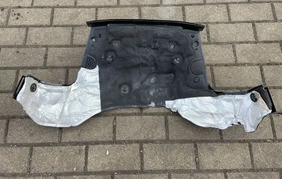 Audi Q7 4L Other engine bay part 7L6819523C