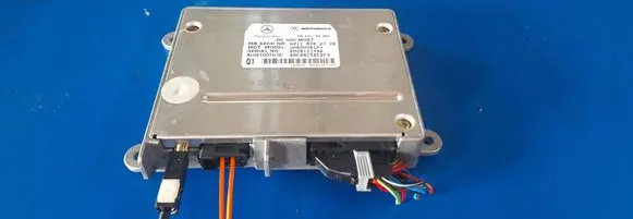 Mercedes-Benz A W169 Bluetooth control unit module A2118702726