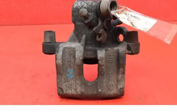 Ford C-MAX I Rear brake caliper 