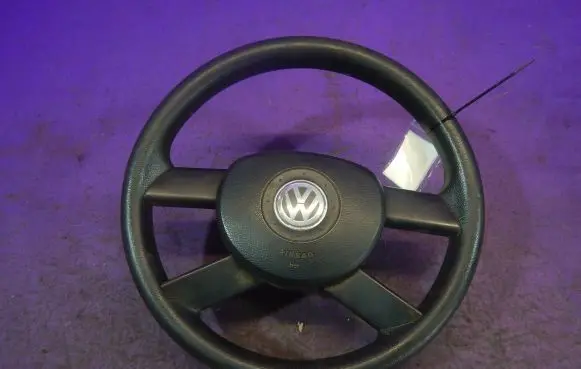 Volkswagen Fox Steering wheel