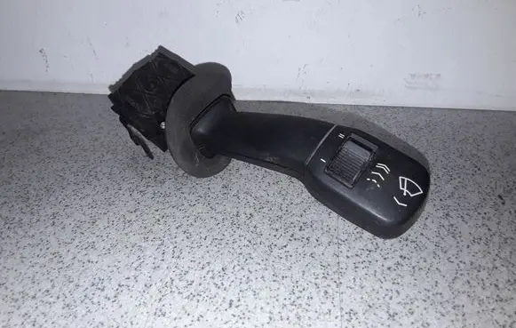 BMW 5 E39 Wiper control stalk 8352013