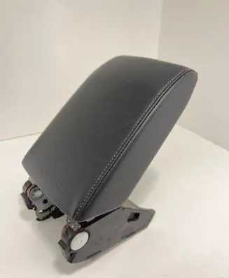 Volkswagen Golf VIII Armrest 5H0864207C