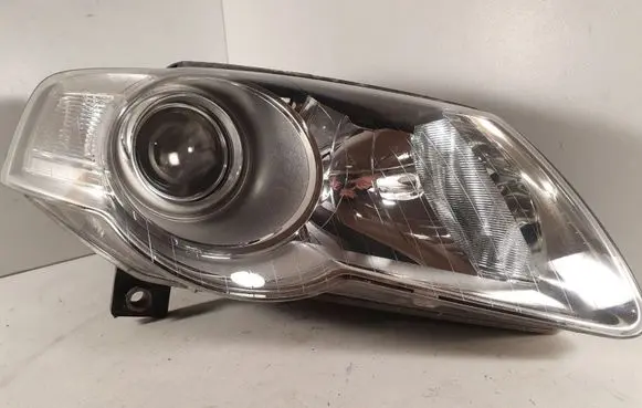 Volkswagen PASSAT B6 Headlight/headlamp 3C0941006R