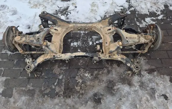 Subaru Impreza IV Rear subframe 