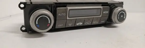 Honda Civic Climate control unit SNBG42 NH608L 1867Y