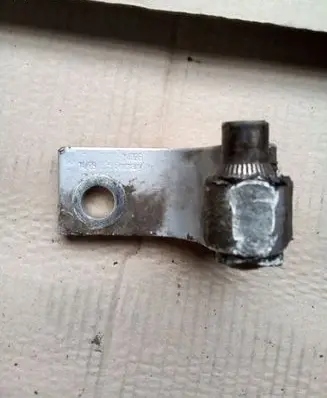 Volkswagen Transporter - Caravelle T5 Front door upper hinge 7H0831402B