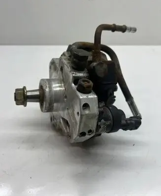 Jeep Cherokee III KJ Fuel injection high pressure pump 0445010084