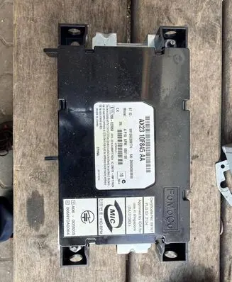 Jaguar XF X250 Bluetooth control unit module AX2310F845AA