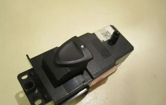 Electric window control switch