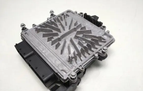 Volvo V60 Engine control unit/module 31303388 0281015286 30729835