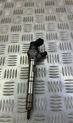 Audi A3 S3 8V Fuel injector 04L130277AD 0445110473 8H8GBWA