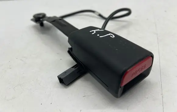 Mazda CX-30 Front seatbelt buckle BAH240027J