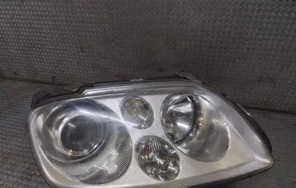 Volkswagen Touran I Headlight/headlamp 1T0941032D 1T0907391