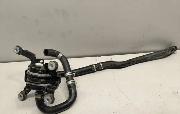 Hyundai Kona I Electric auxiliary coolant/water pump 375W5K4000 375Y3Q4000