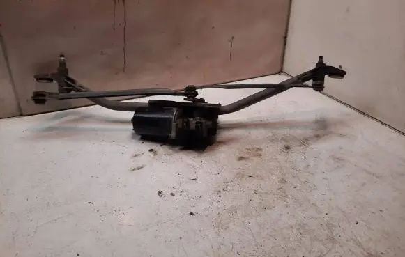 Audi A6 S6 C5 4B Front wiper linkage and motor 4B1955023B