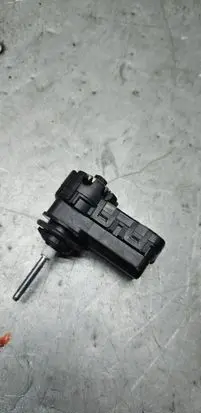 Mitsubishi Outlander Headlight level adjustment motor ECM92121300 0221160227 AA17000000