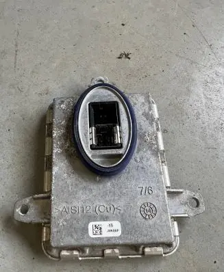BMW 5 F10 F11 Headlight ballast module Xenon 7296090 10EEG111308 130732931700