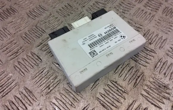 BMW 1 E82 E88 Parking PDC control unit/module 9252638 0263004508