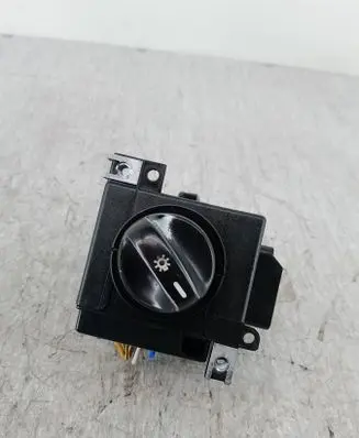 Light switch