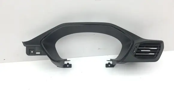 Dashboard side air vent grill/cover trim