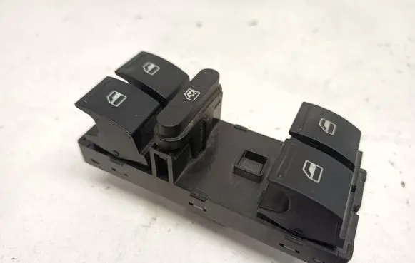 Volkswagen Golf V Electric window control switch 37SKV005