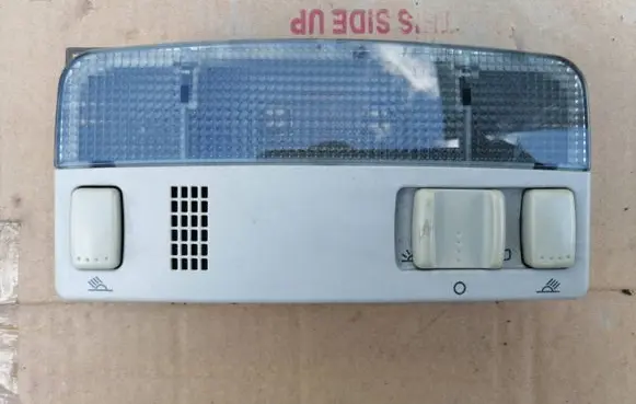 Skoda Octavia Mk2 (1Z) Front seat light 3B0947105C
