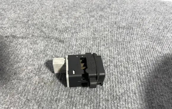 Ford Mustang VI Interior temperature sensor G3GH19T562AA 19T562